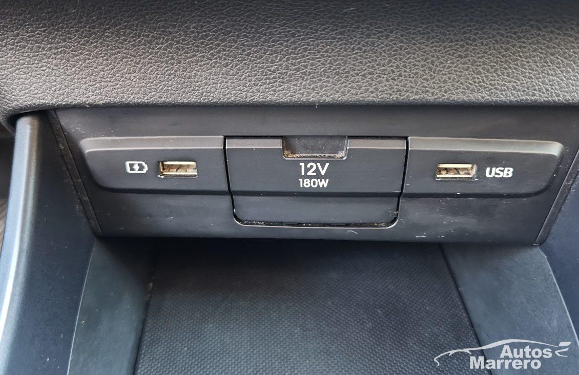 Vehículo ocasión Hyundai i20 detalle interior