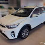 Vehículo ocasión Kia Stonic vista frontal lateral