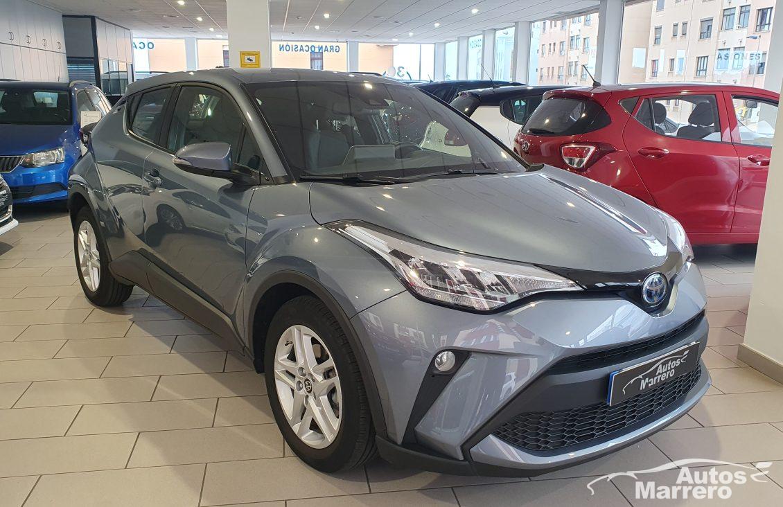 Vehículo ocasión Toyota CHR vista frontal lateral