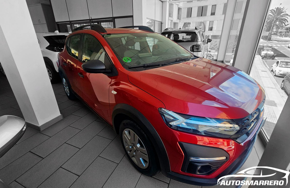 DACIA SANDERO STEPWAY 0.9 TCE 90CV ESSENTIAL Frontal derecha