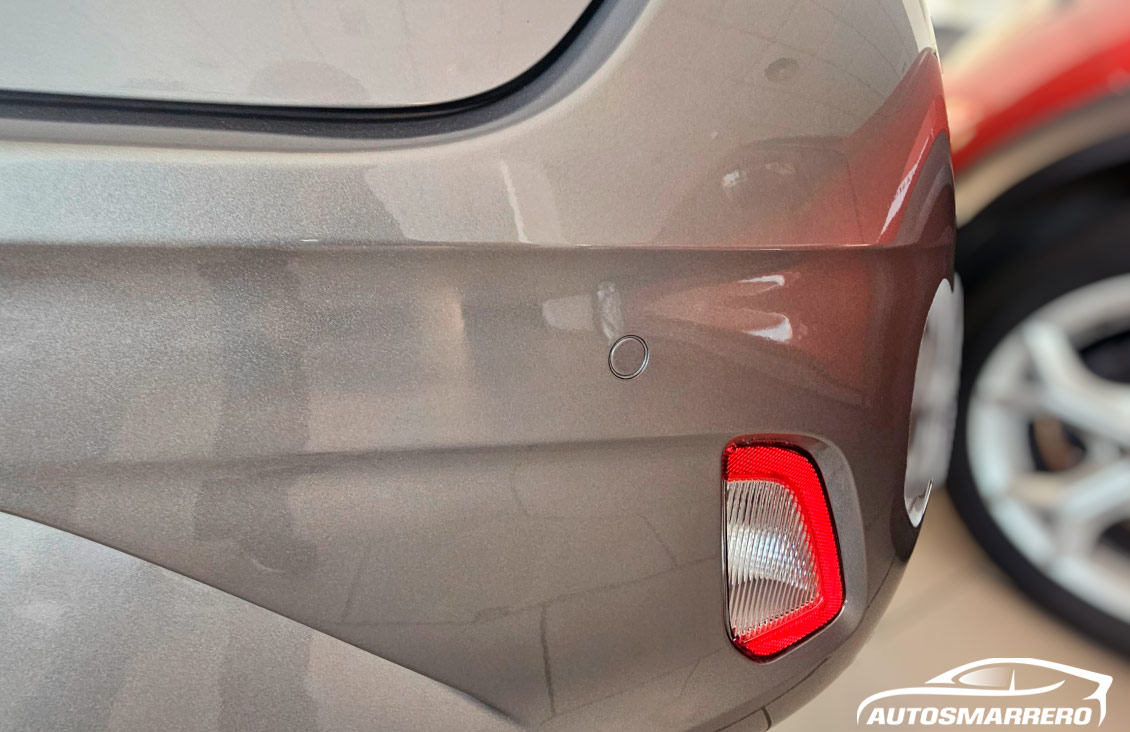 HYUNDAI I10 1.0 MPI 69CV TREND lADO IZQUIERDO