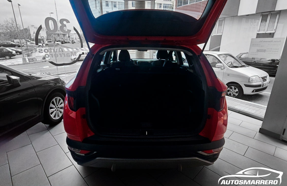 HYUNDAI TUCSON 1.6 TGDI 150CV MAXX SILVER maletero