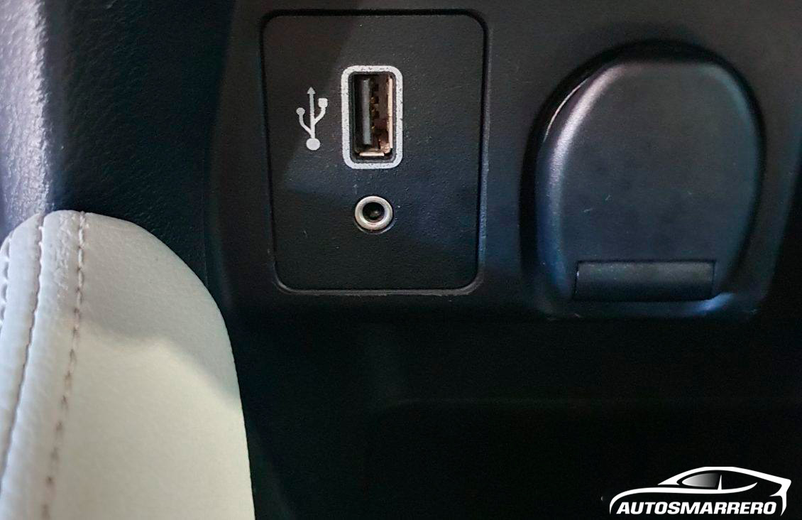 NISSAN MICRA 1.0 92CV AUTOMÁTICO enchufe