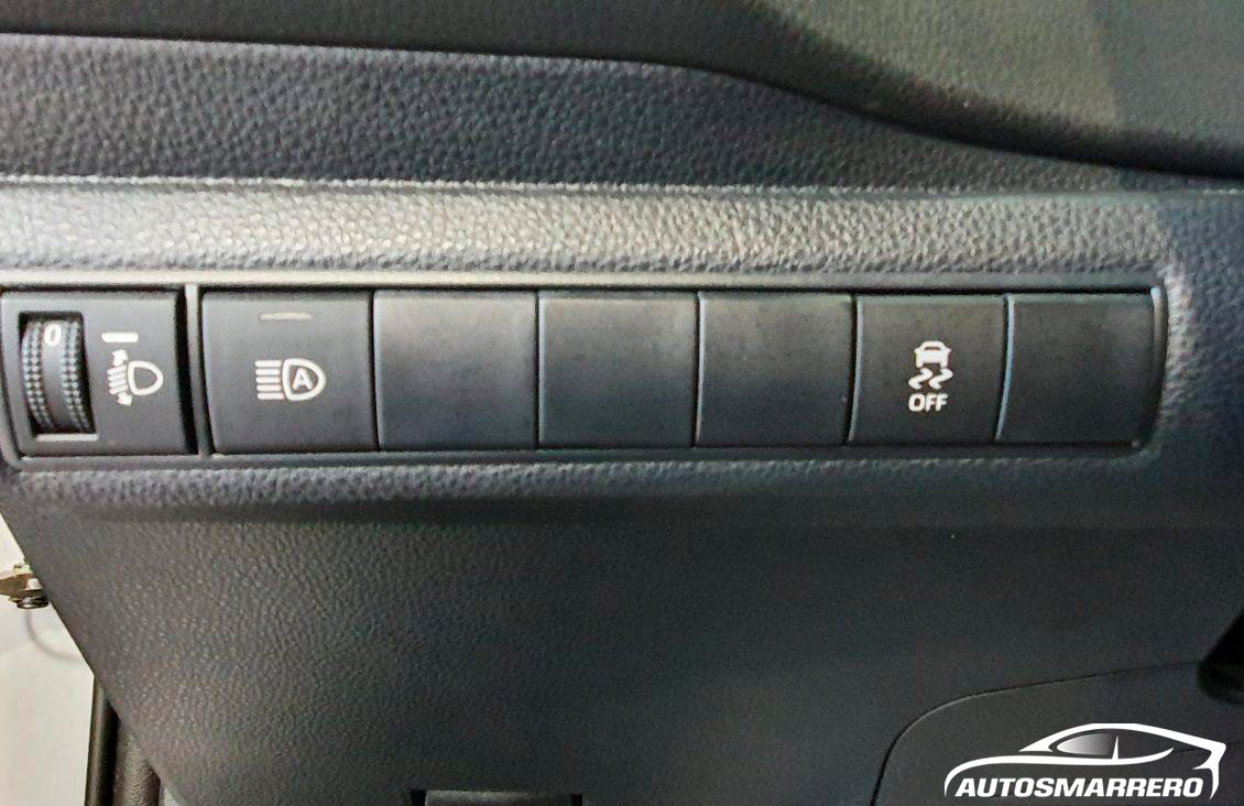TOYOTA COROLLA 1.8 125H ALISIOS boton