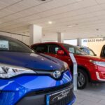 coche azul, coche rojo y de fondo uno gris - autos marrero