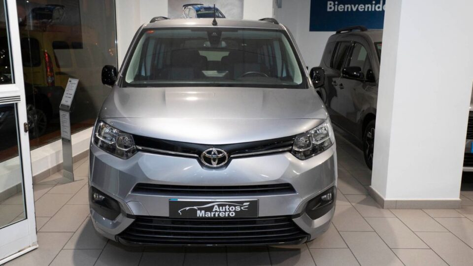 coche toyota proace gris - autos marrero